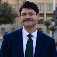 Alberto Flores